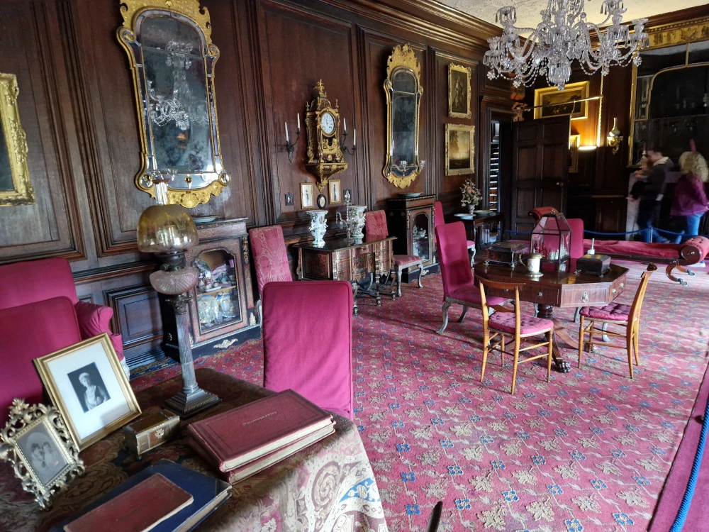 Erddig Hall Study