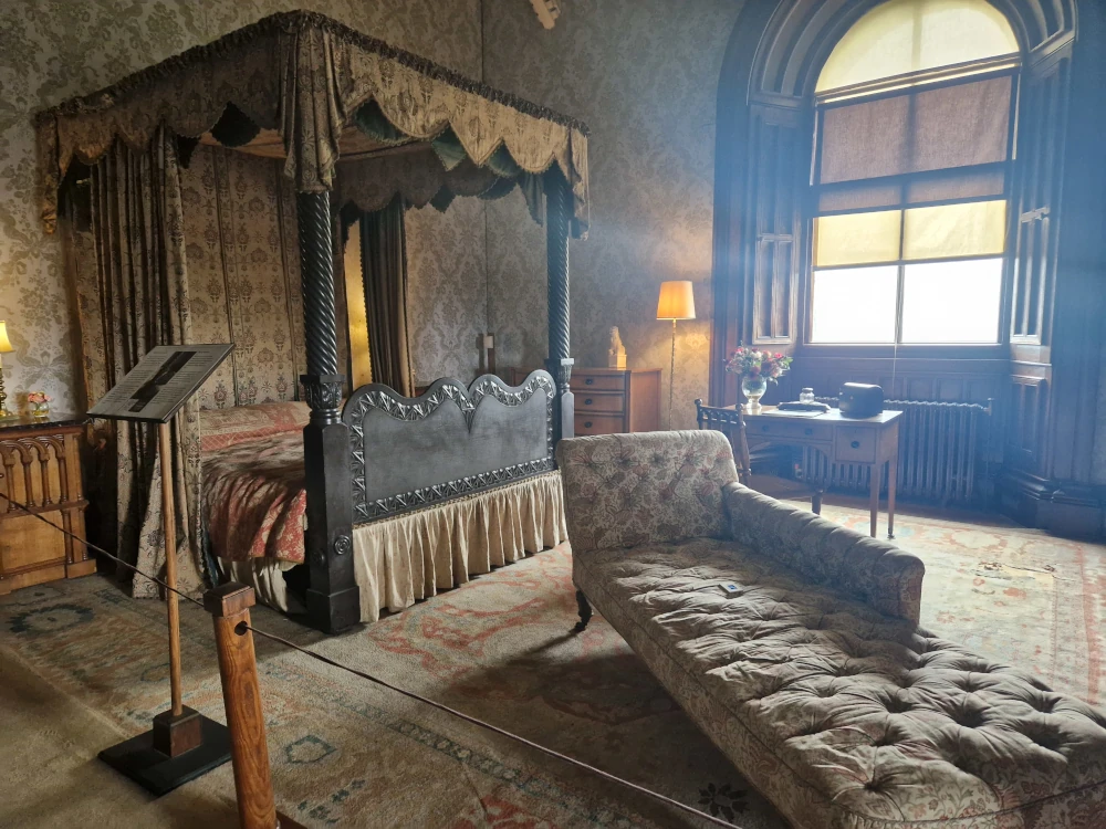 Penrhyn Castle Bedroom