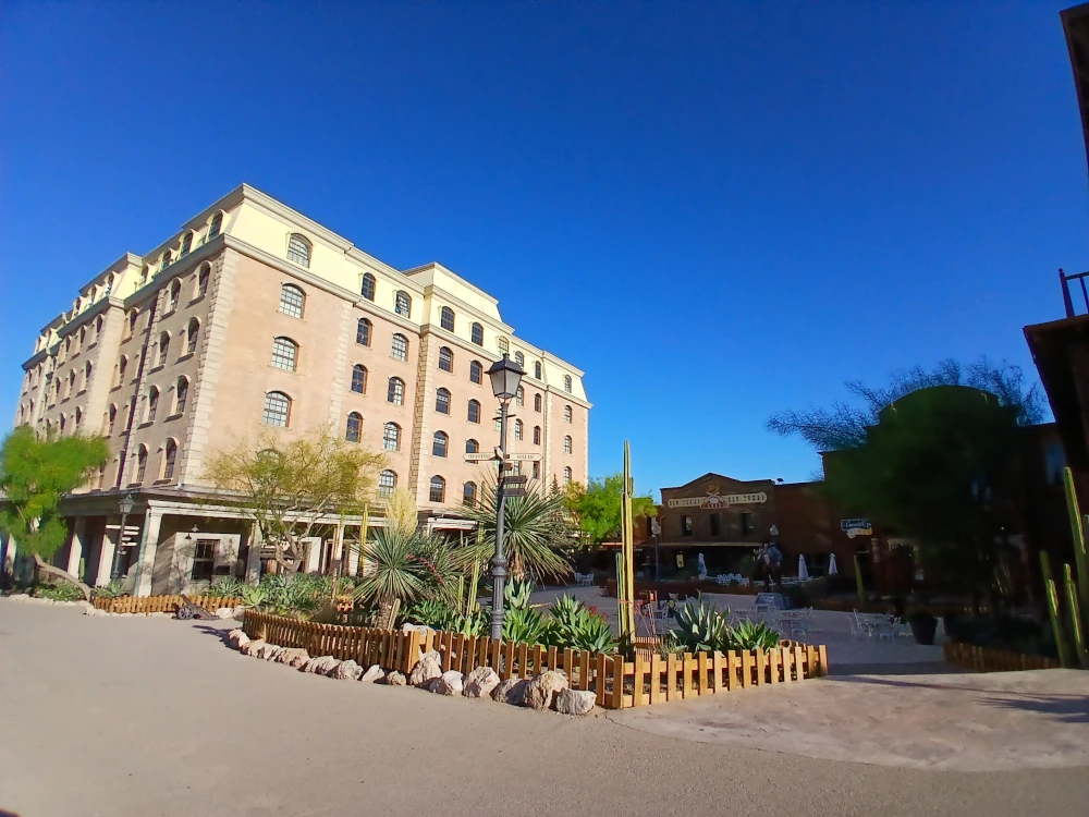 Hotel Gold River Resort City Hall