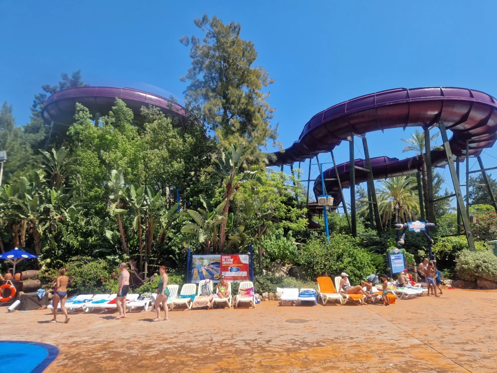Caribe Aquatic Park El Torrente