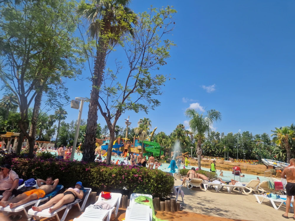 Caribe Aquatic Park Sunloungers