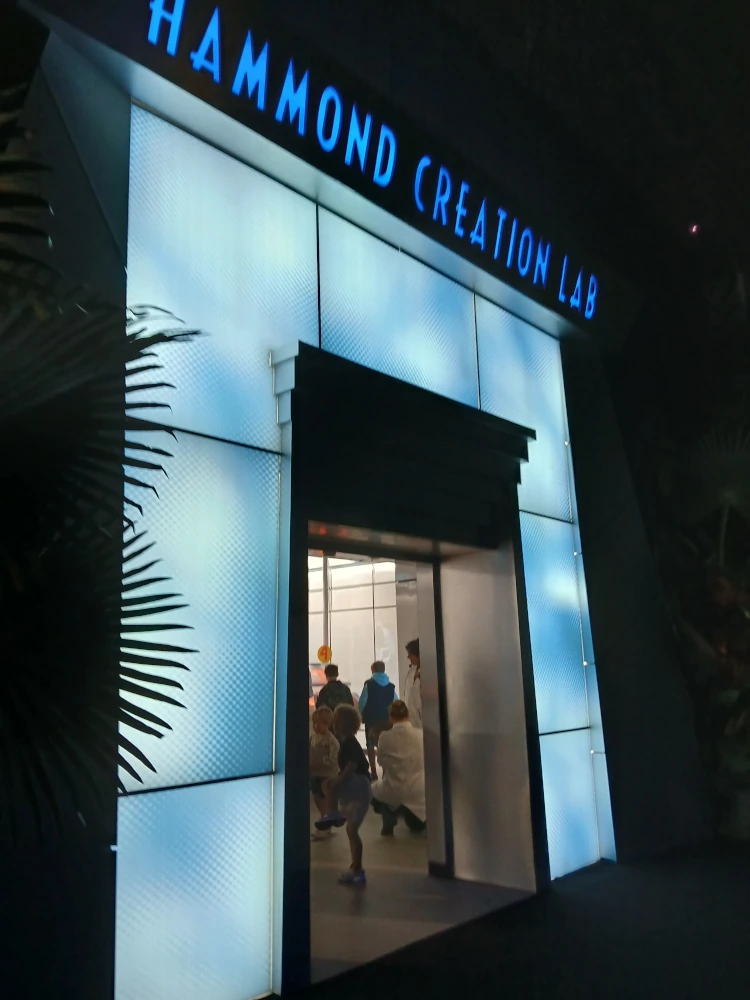 Jurassic World The Exhibition Hammond Creation Lab