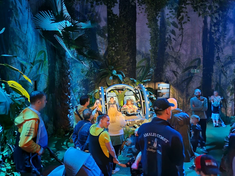 Jurassic World The Exhibition Gyrospheres