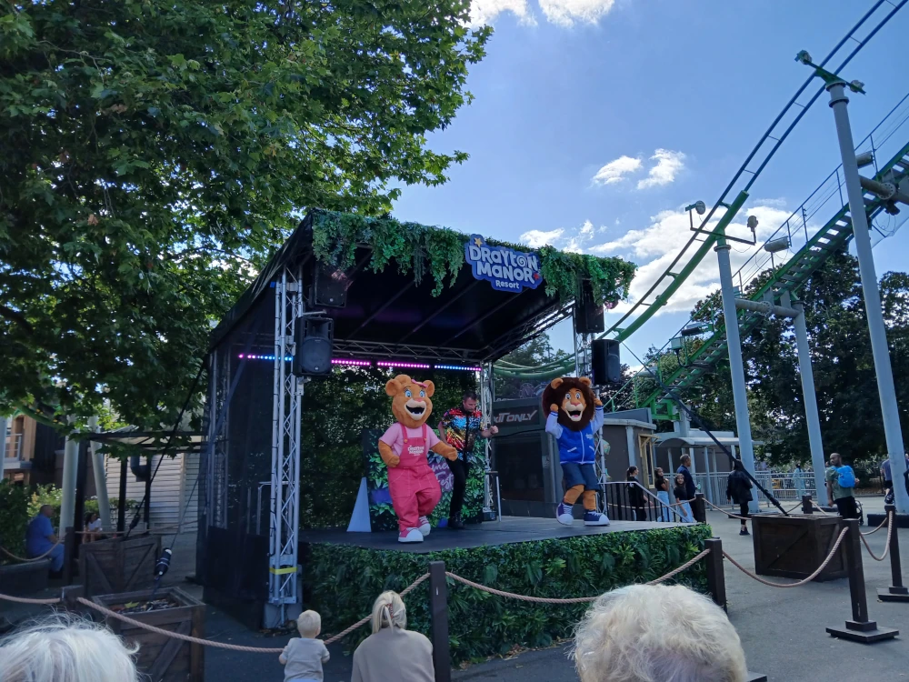 Drayton Manor Resort Show Stage