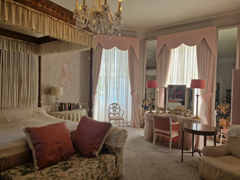 Plas Newydd House Bedroom