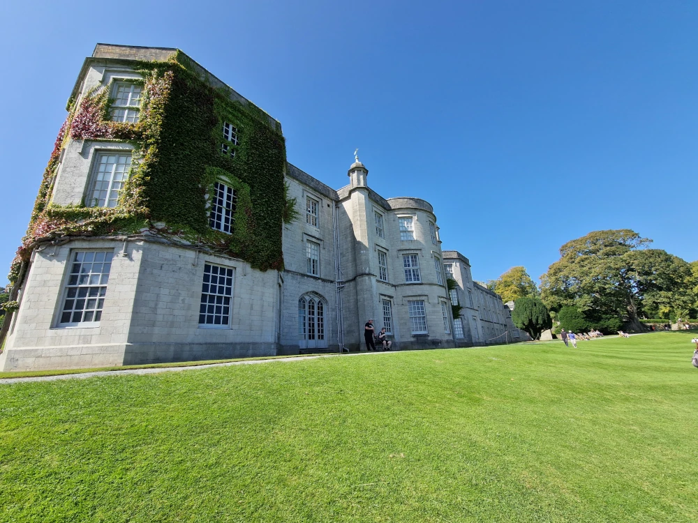 Plas Newydd House