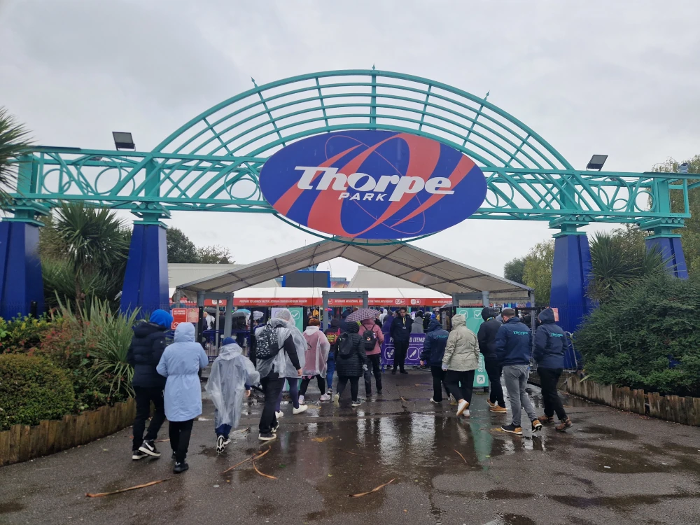 Thorpe Park Entrance