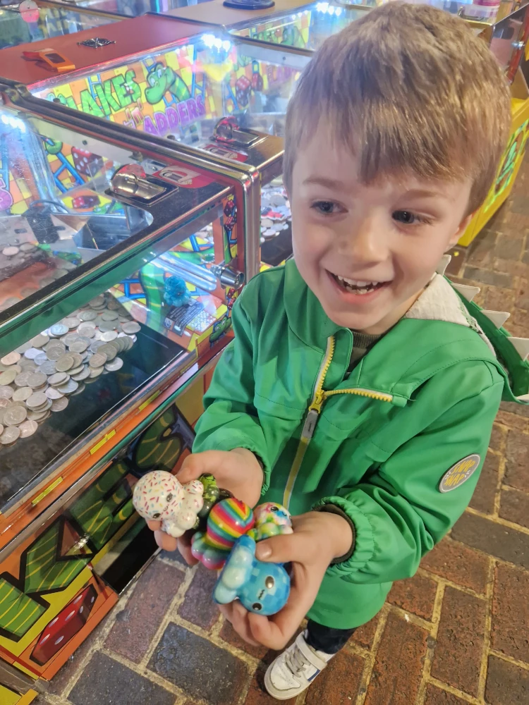 Thorpe Park 2p Machine