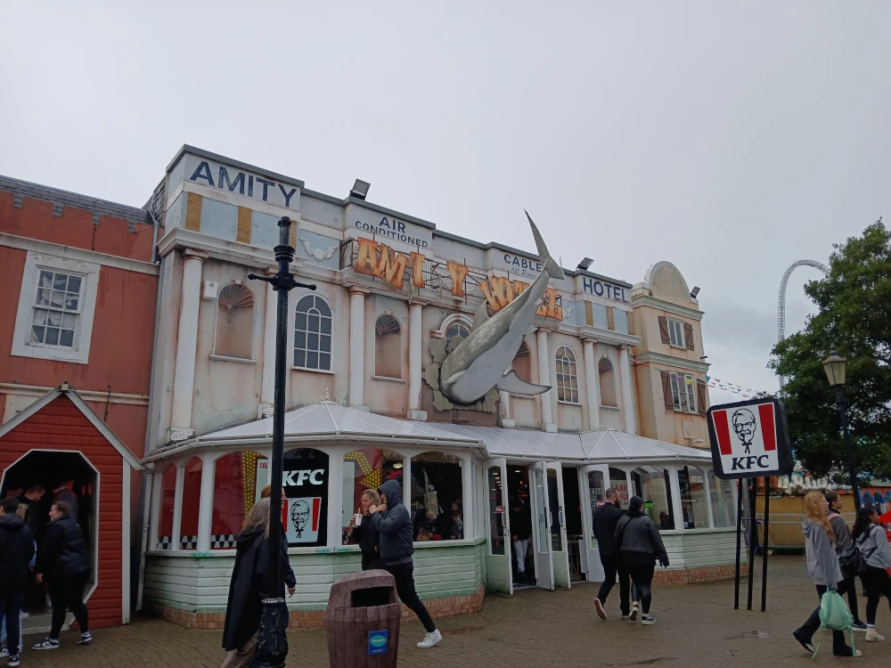 Thorpe Park Amity KFC