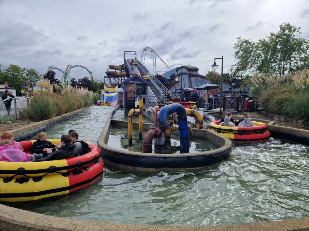 Thorpe Park Storm Surge