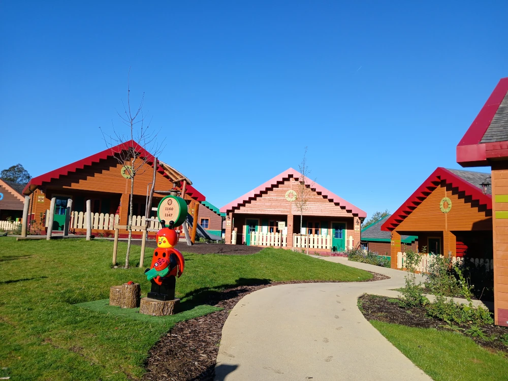 Legoland Windsor Woodland Village Mascots