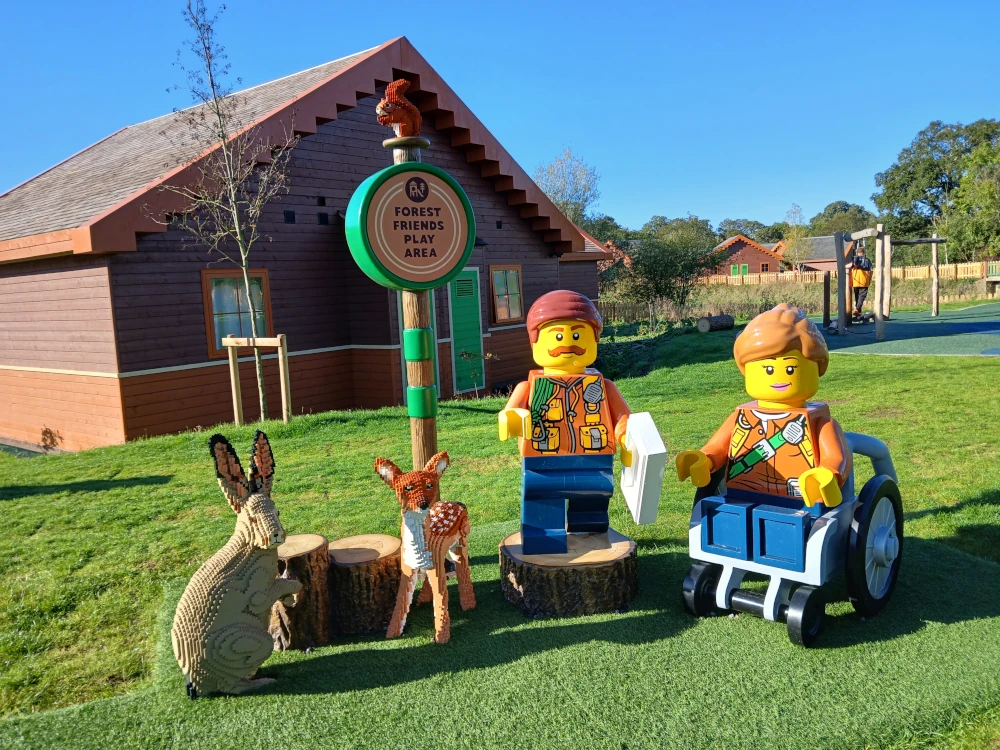 Legoland Windsor Woodland Village Mascots