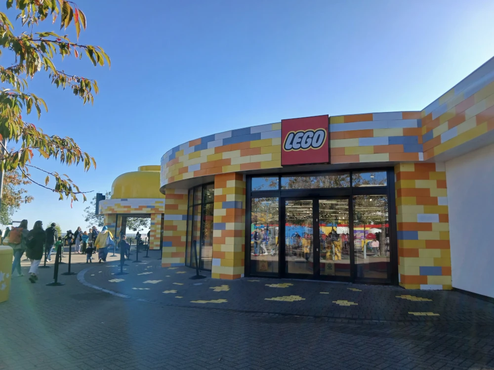 Legoland Windsor The Big Shop