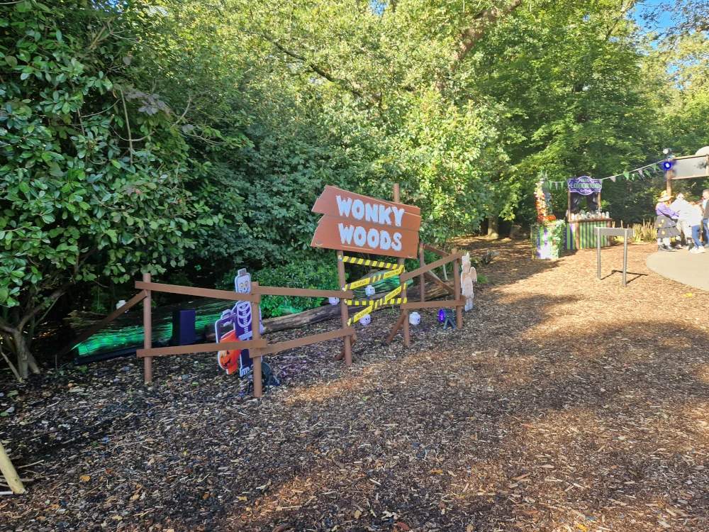 Legoland Windsor Brick or Treat Wonky Woods