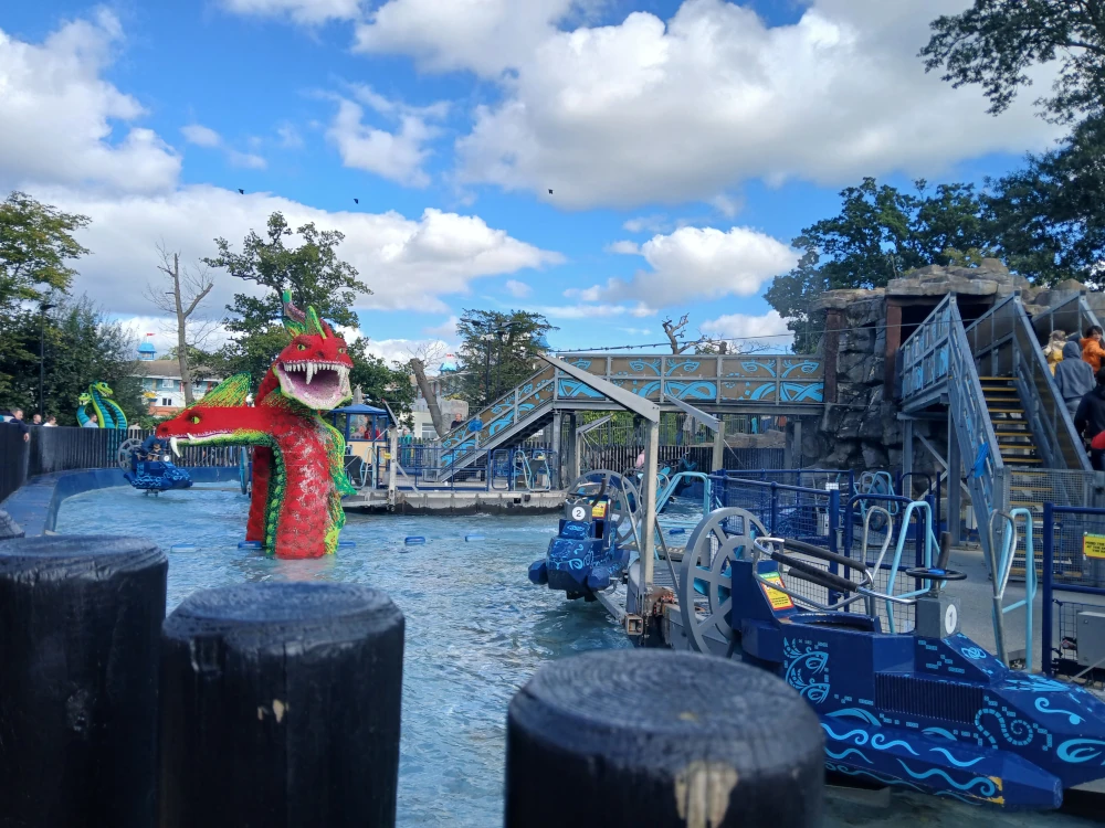 Legoland Windsor Mythica Hydra's Challenge