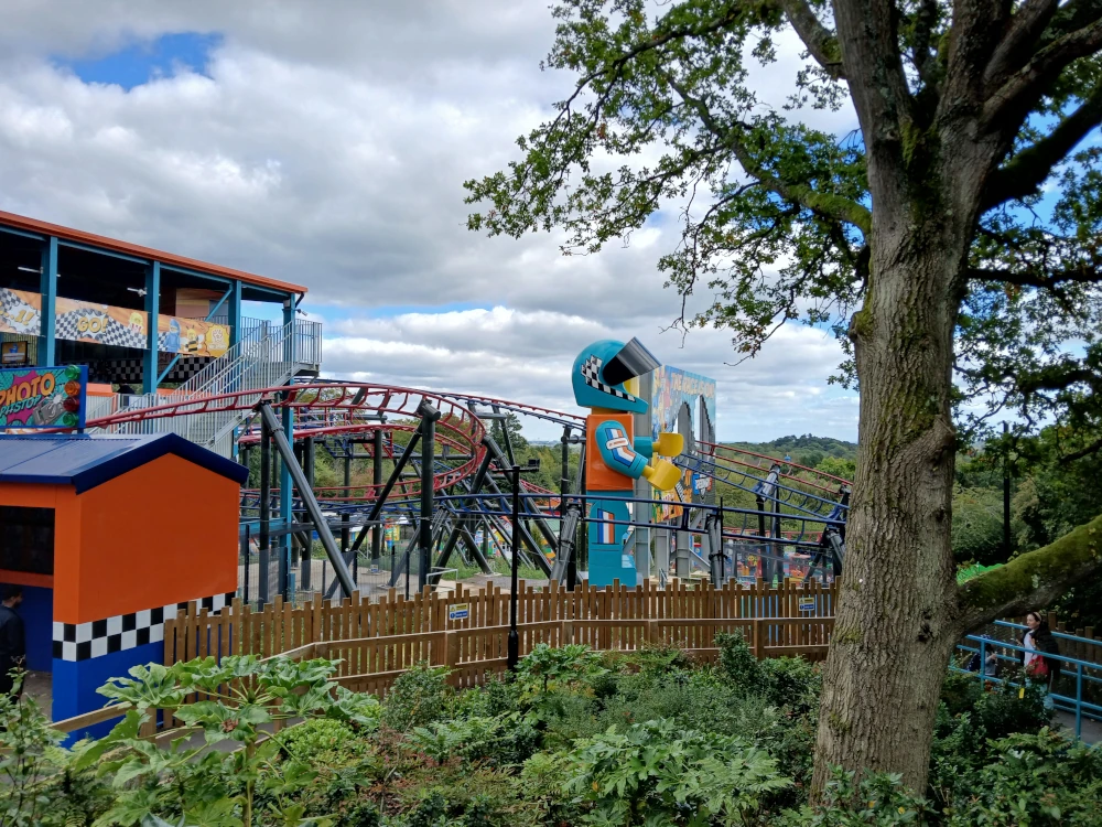 Legoland Windsor Minifigure Speedway