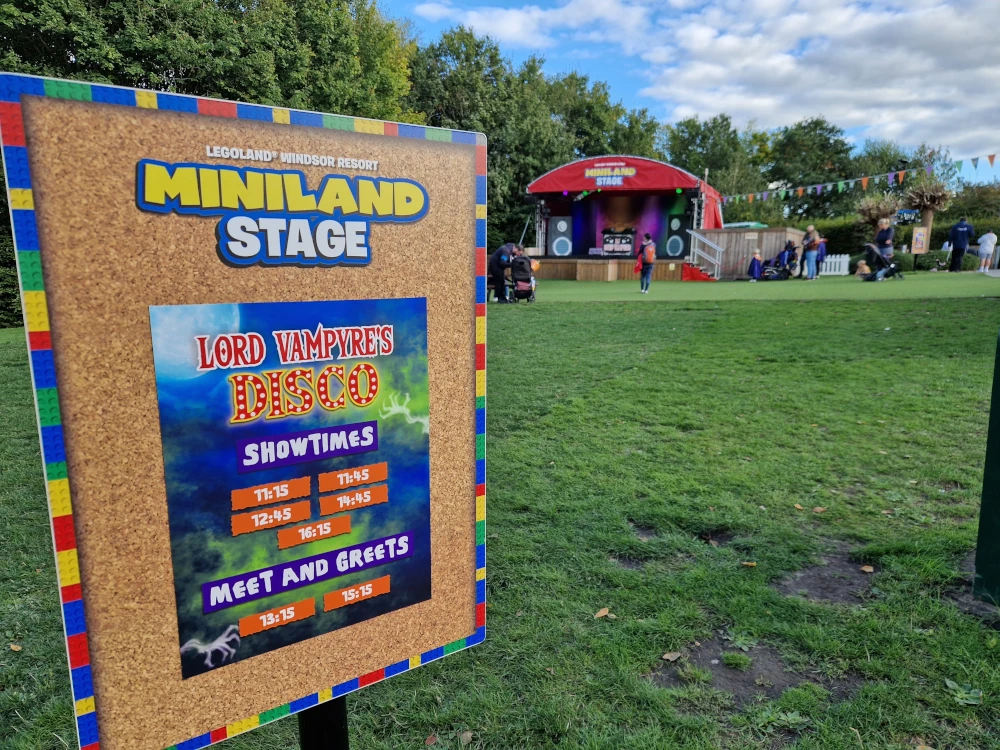 Legoland Windsor Miniland Stage