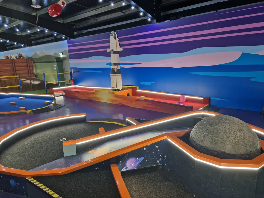 Legoland Windsor Adventure Golf Space