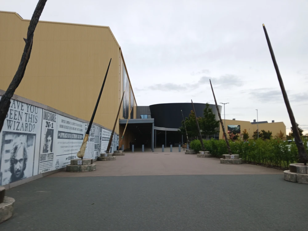 Warner Bros Studio Tour Wand Walkway