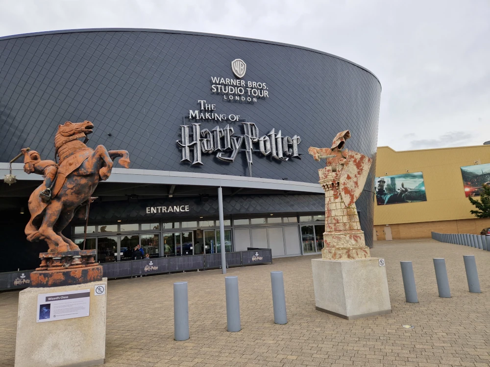 Warner Bros Studio Tour Main Entrance