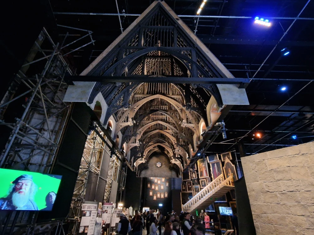 Warner Bros Studio Tour The Great Hall Ceiling
