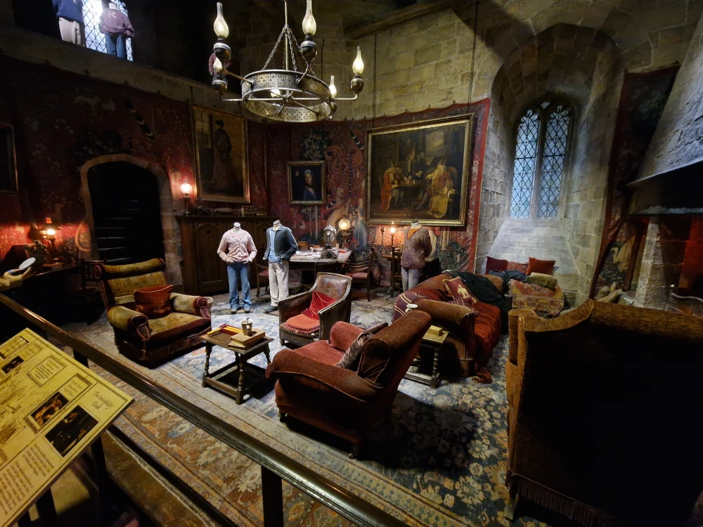 Warner Bros Studio Tour Gryffindor Common Room