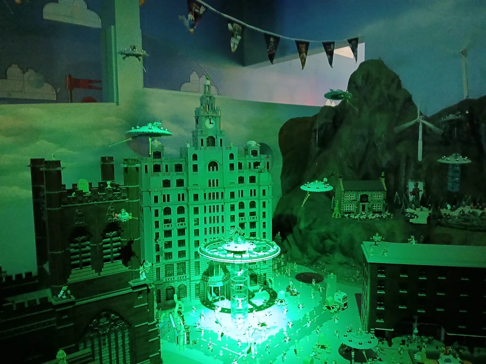 Legoland Discovery Centre Manchester Miniland Aliens