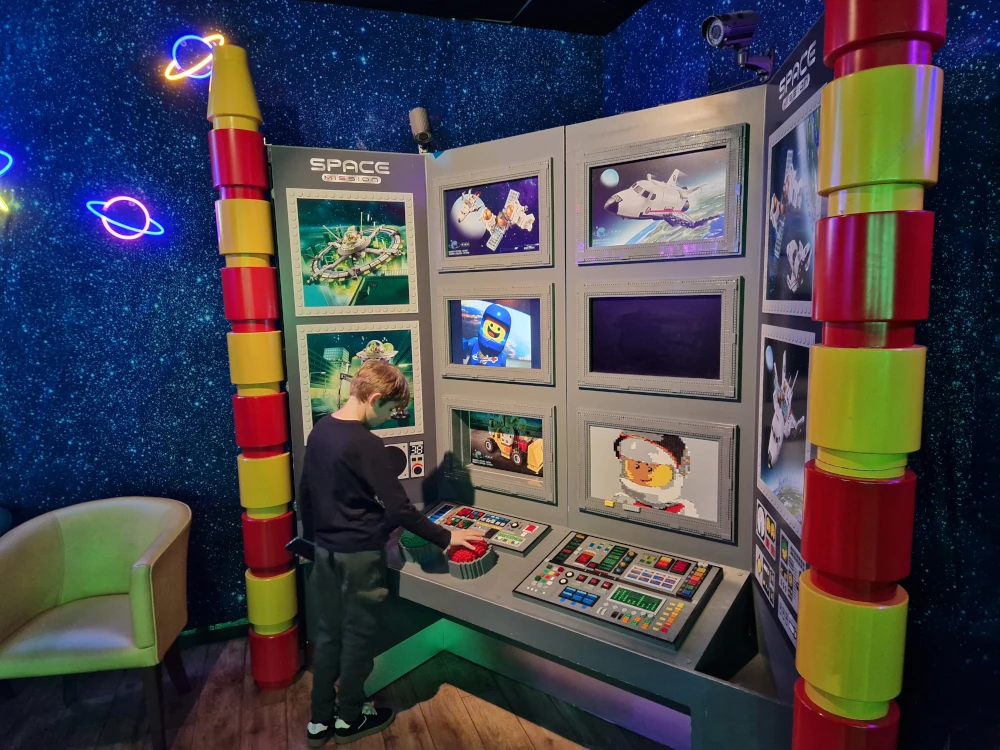 Legoland Discovery Centre Manchester Space Room