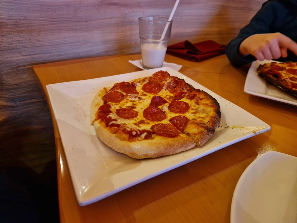 Universal Islands of Adventure Mythos Pizza
