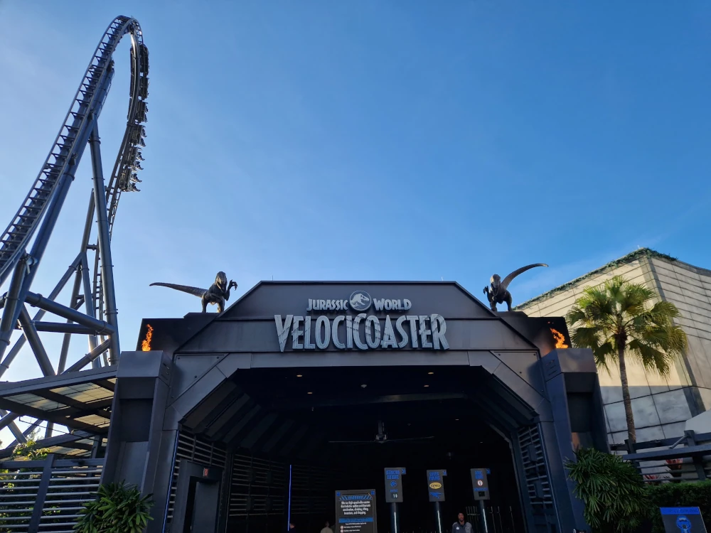 Universal Islands of Adventure Jurassic World Velocicoaster