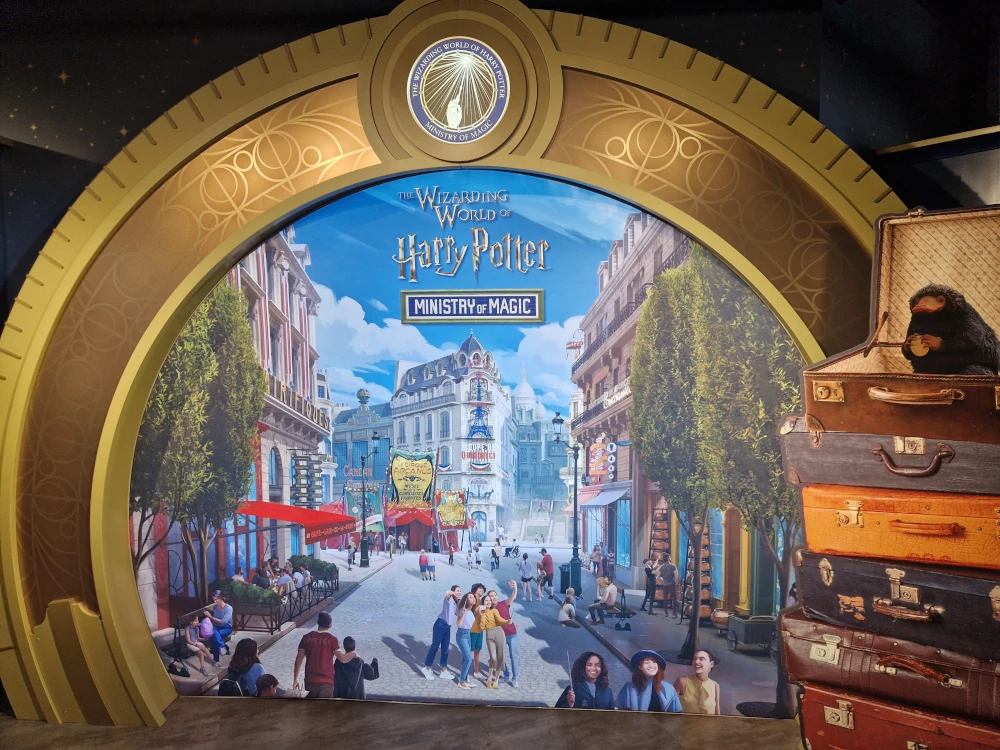 Universal CityWalk Epic Universe Preview Store Portals
