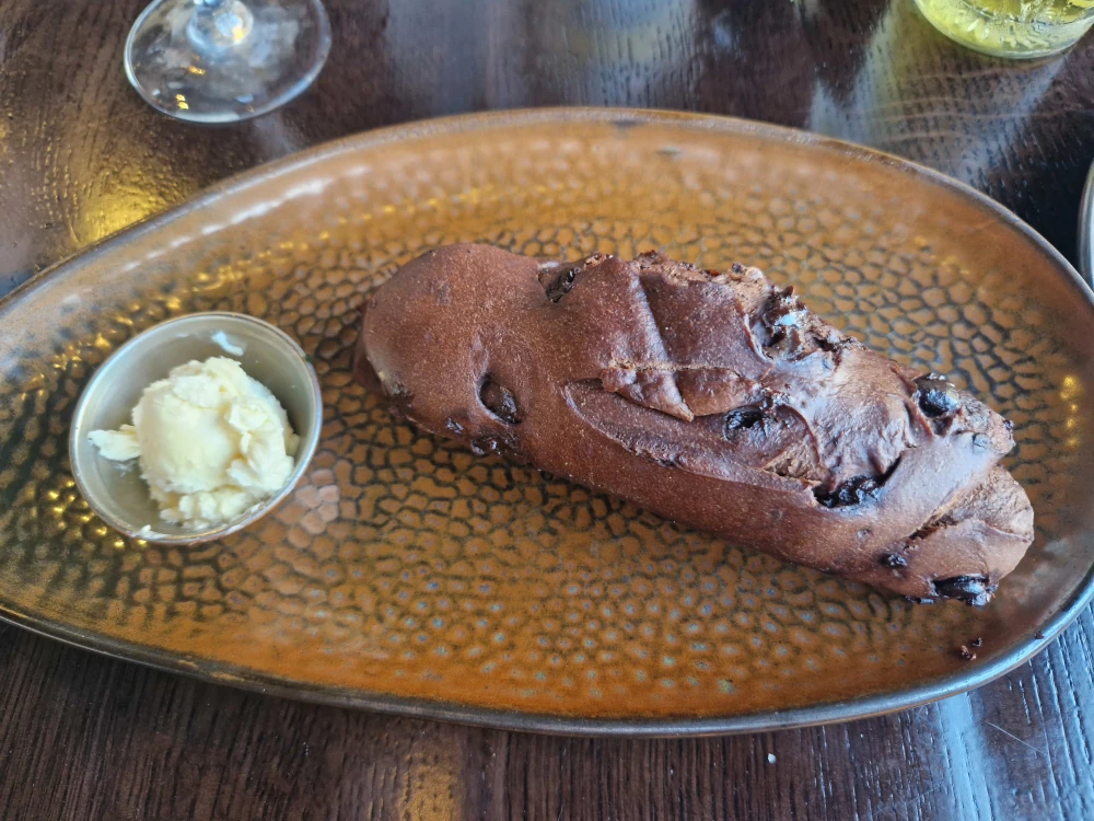 Universal CityWalk Toothsome Chocolate Emporium Chocolate Almond Bread