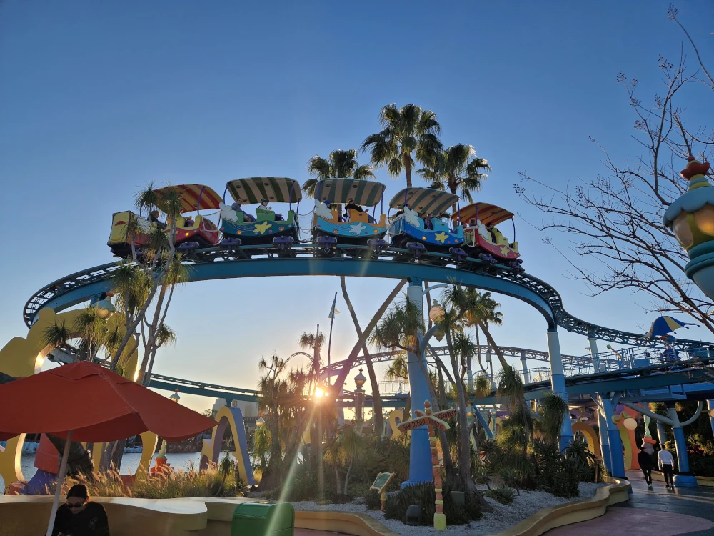 Universal Islands of Adventure Seuss Landing High in the Sky Trolley