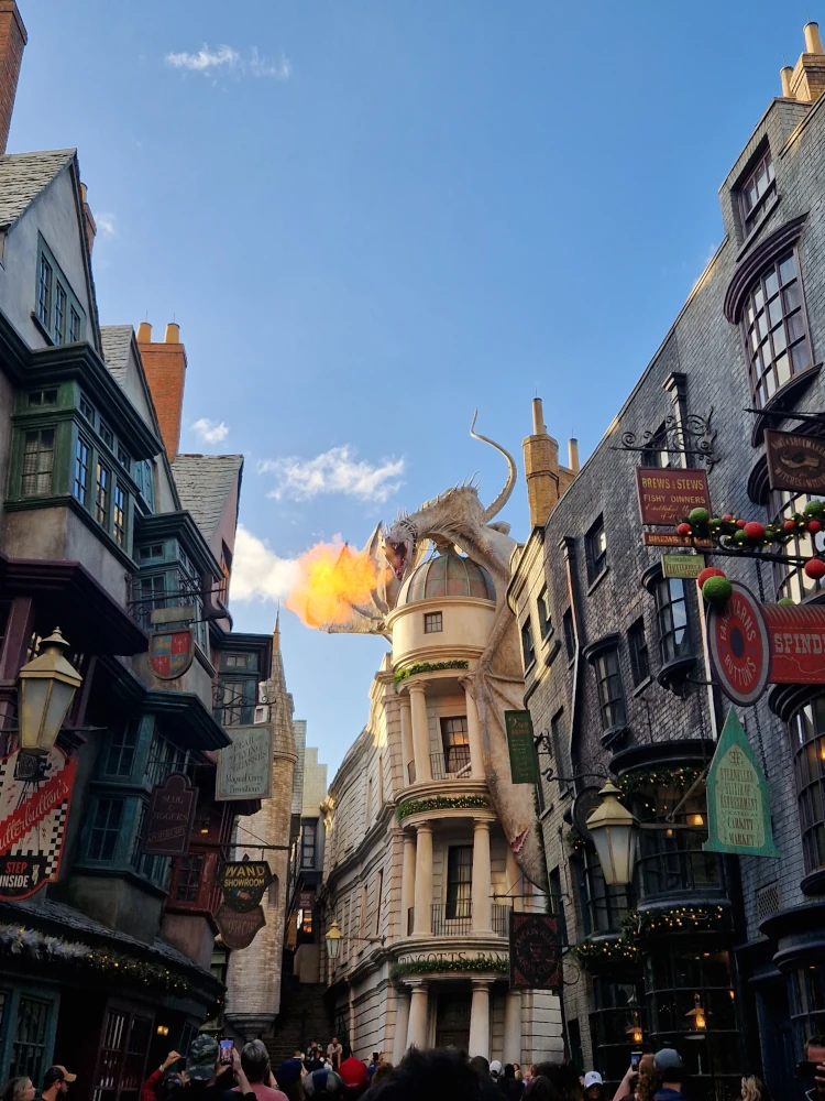 Universal Studios Florida Gringotts Dragon Breathing Fire