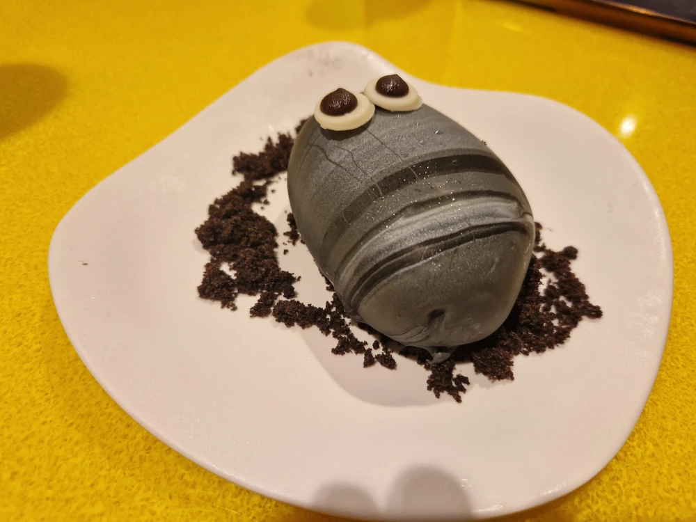 Universal Studios Florida Minion Cafe Otto's Pet Rock