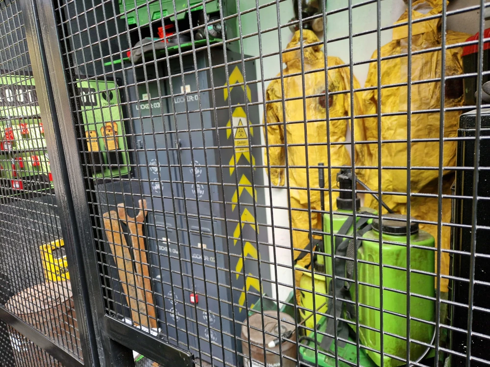 Alton Towers - Toxicator Phalanx Equipment