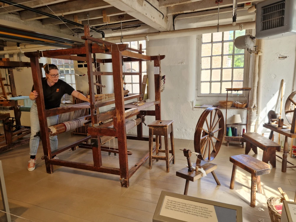 Quarry Bank Mill Loom Demonstration
