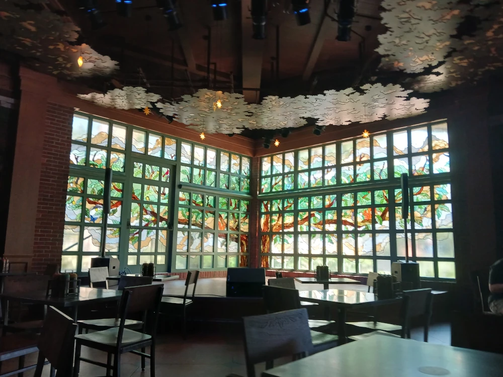 Epic Universe Oak and Star Tavern Stained Glass Tree