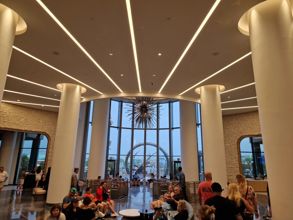 Universal Helios Grand Hotel Foyer