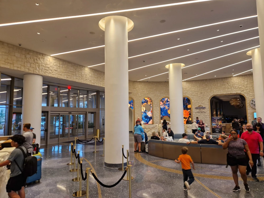 Universal Helios Grand Hotel Foyer