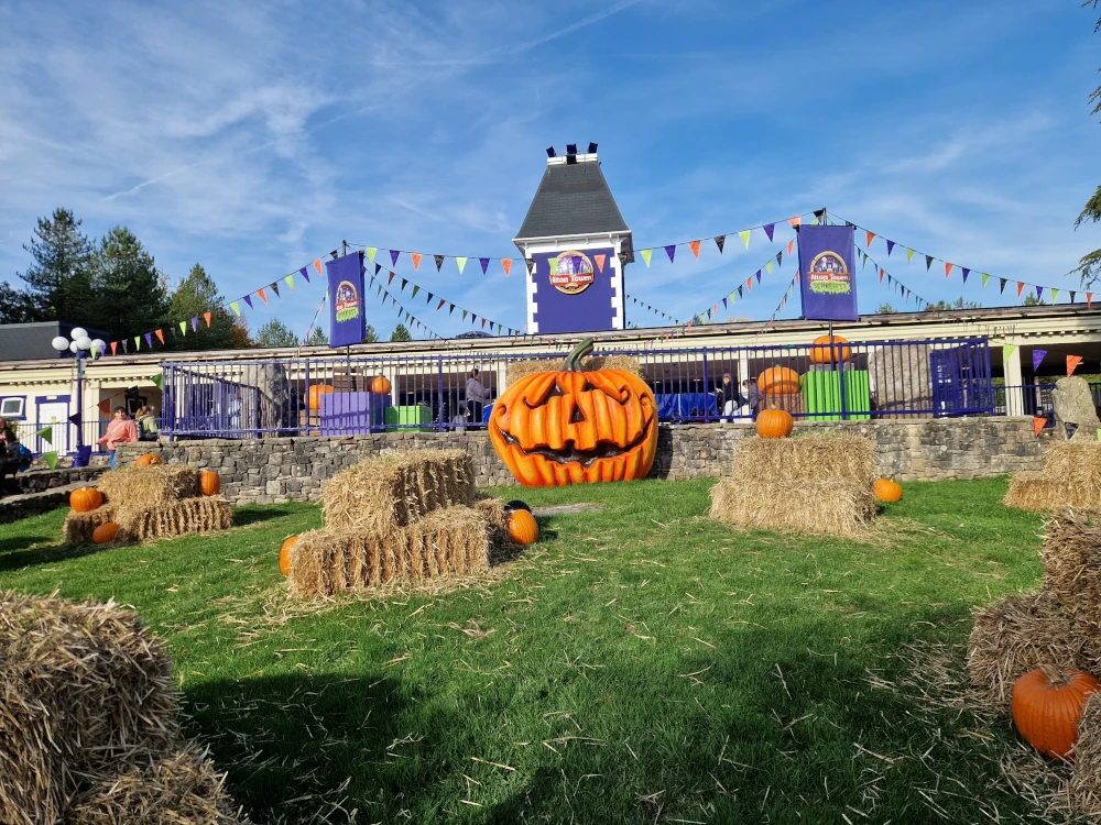 Alton Towers Scarefest Pumpkin on Towers Street