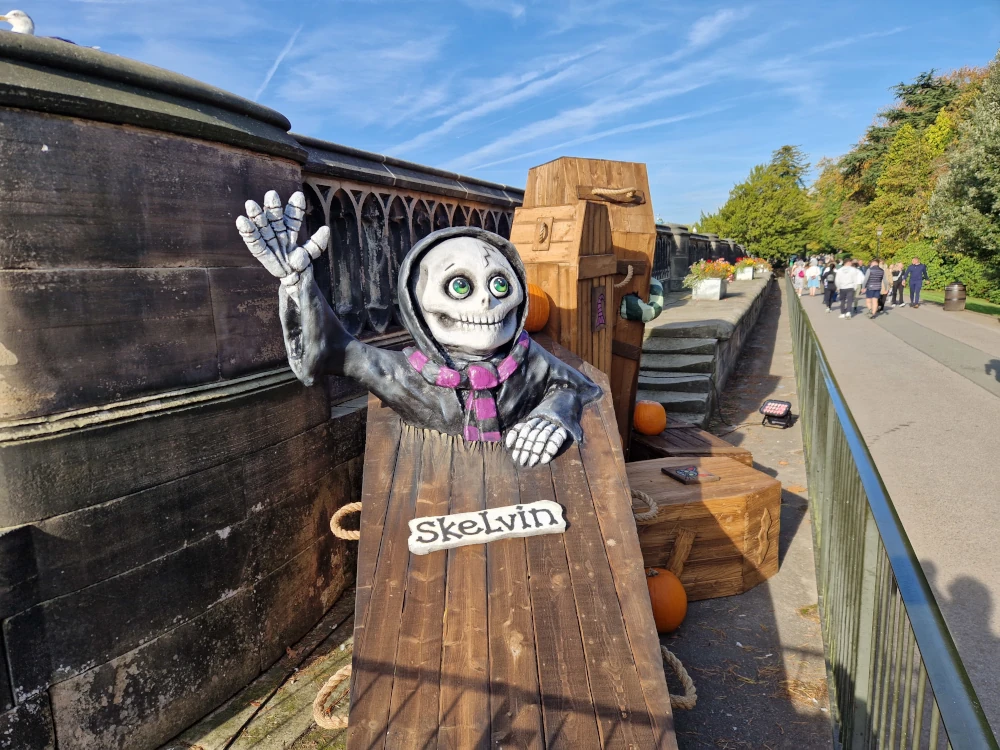 Alton Towers Scarefest Skelvin