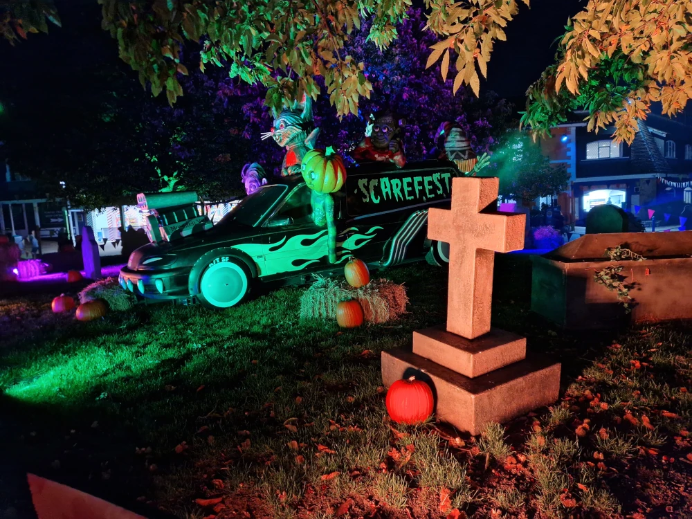Alton Towers Scarefest Car at night
