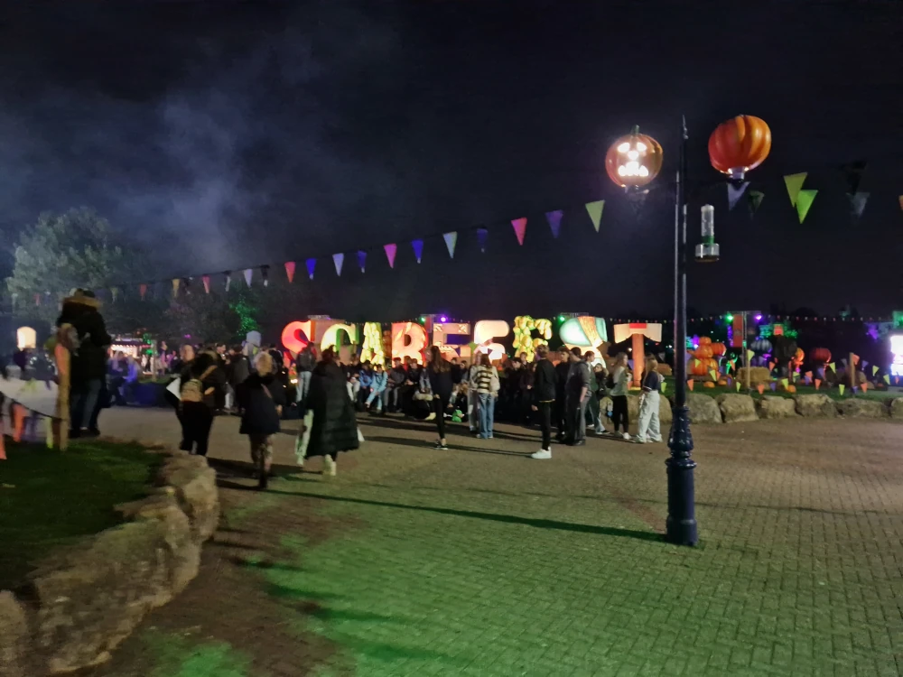 Alton Towers Scarefest Logo at night