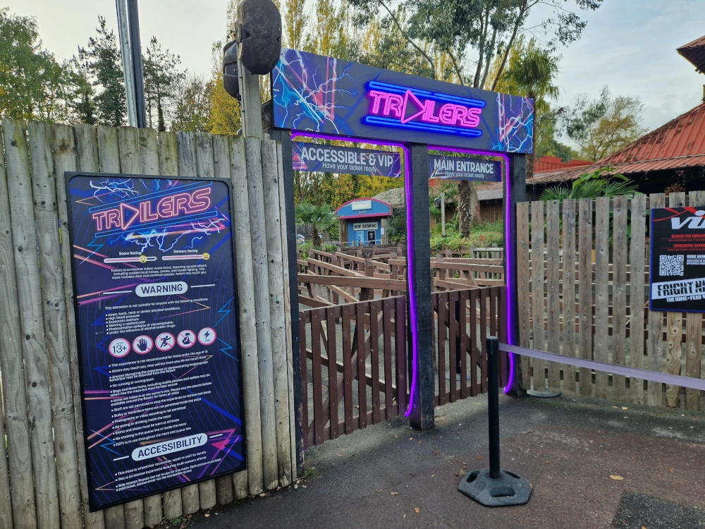 Thorpe Park Scare Maze Trailers