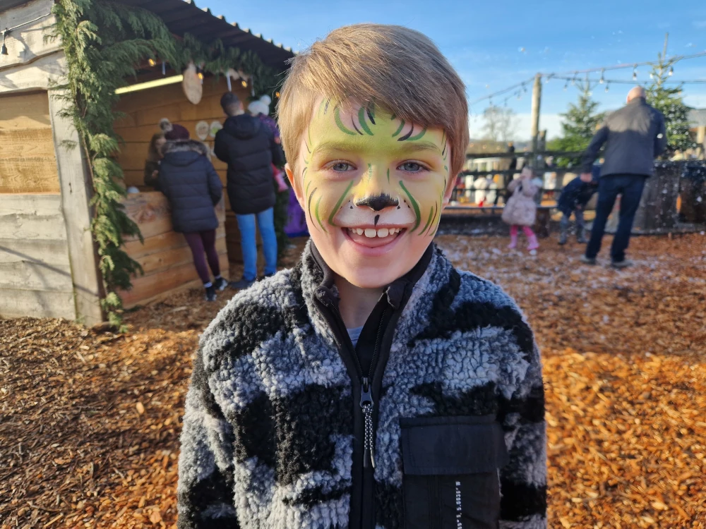 Christmas Farm Wrexham Grinch Face Painting