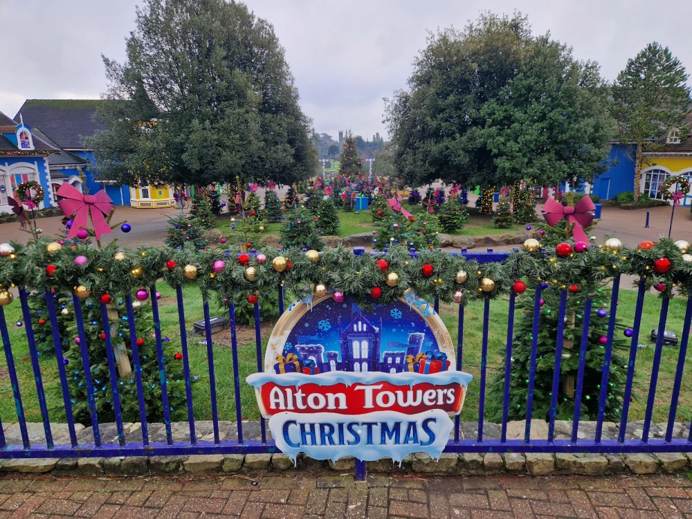 Alton Towers Christmas Sign