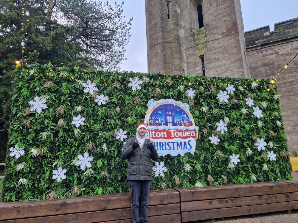 Alton Towers Christmas Photo Op