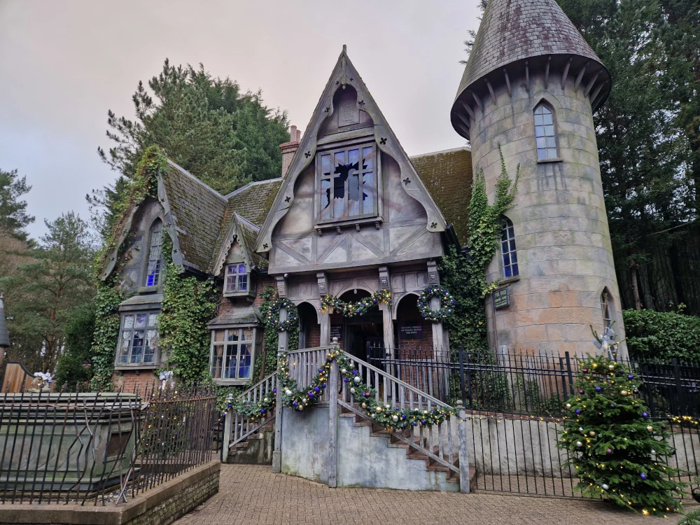 Alton Towers Christmas Curse at Alton Manor