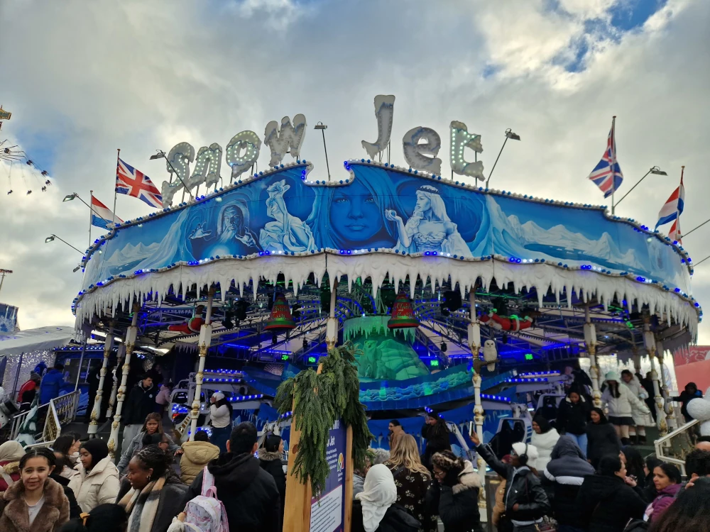 Hyde Park Winter Wonderland Snow Jet
